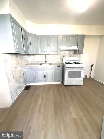 312 CARPENTER ST, Reading, PA 19602