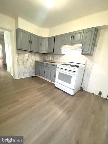 312 CARPENTER ST, Reading, PA 19602