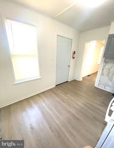 312 CARPENTER ST, Reading, PA 19602