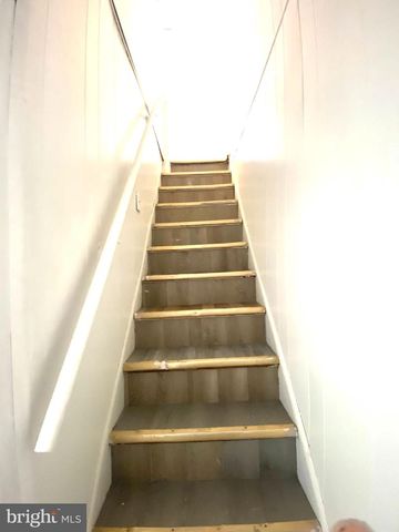 312 CARPENTER ST, Reading, PA 19602