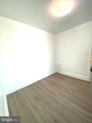 312 CARPENTER ST, Reading, PA 19602