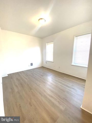 312 CARPENTER ST, Reading, PA 19602