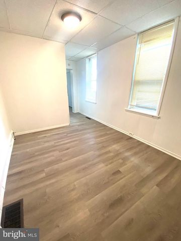 312 CARPENTER ST, Reading, PA 19602