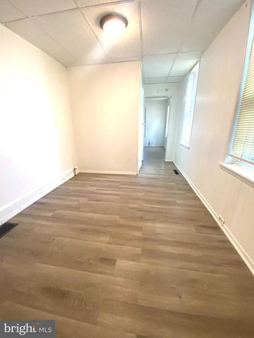 312 CARPENTER ST, Reading, PA 19602