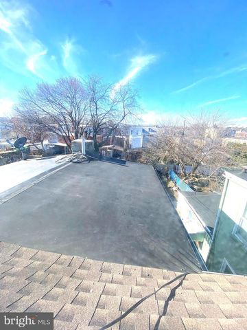 312 CARPENTER ST, Reading, PA 19602