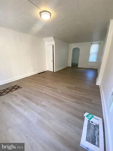 312 CARPENTER ST, Reading, PA 19602