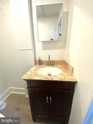 312 CARPENTER ST, Reading, PA 19602