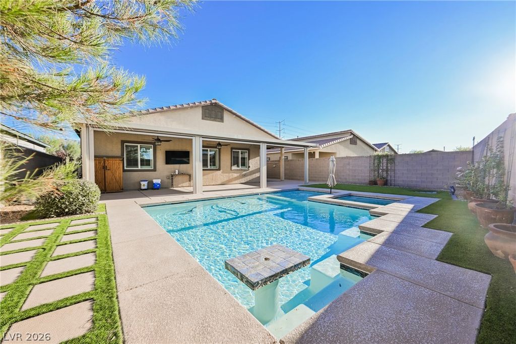 4321 Meline Avenue, North Las Vegas, NV 89084 — photo 2