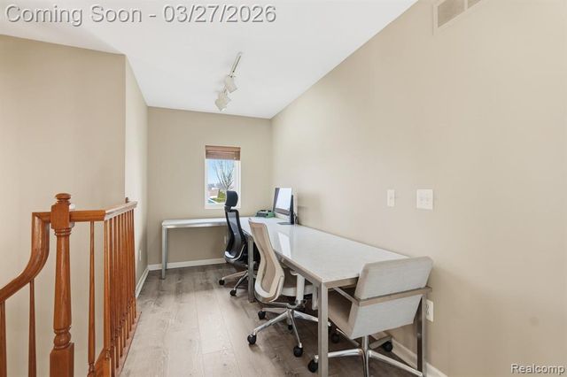 22432 Pointe Drive, Saint Clair Shores, MI 48081