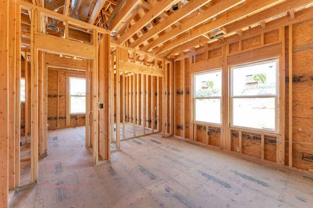 1848 E Skyline Avenue, Ozark, MO 65721
