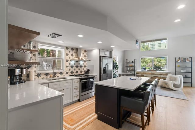 650 N Rio Vista Blvd, Fort Lauderdale, FL 33301