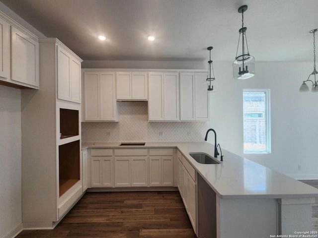 1443 Lockett Falls, San Antonio, TX 78245