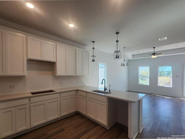 1443 Lockett Falls, San Antonio, TX 78245