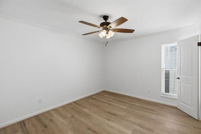 4011 Nasa Rd 1 306, Seabrook, TX 77586