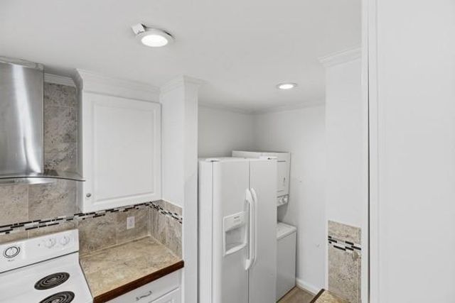 4011 Nasa Rd 1 306, Seabrook, TX 77586