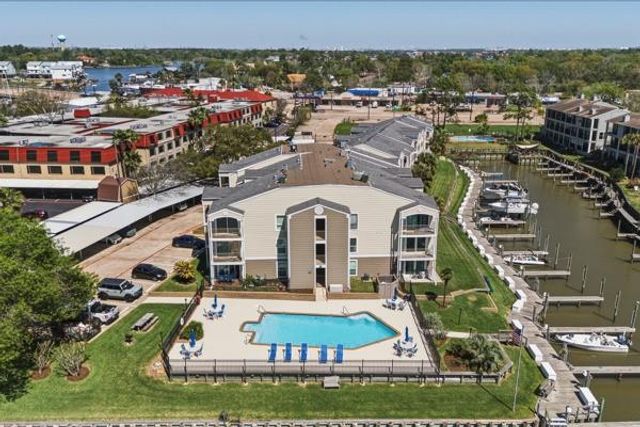 4011 Nasa Rd 1 306, Seabrook, TX 77586