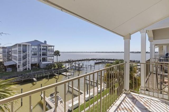 4011 Nasa Rd 1 306, Seabrook, TX 77586