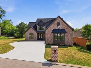 9842 Leslie Sandidge #16 Drive, Ooltewah, TN 37363