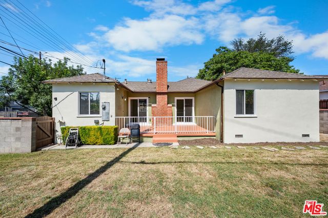 8900 Amigo Avenue, Northridge, CA 91324