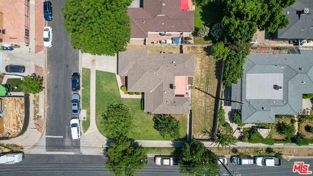 8900 Amigo Avenue, Northridge, CA 91324
