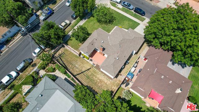 8900 Amigo Avenue, Northridge, CA 91324