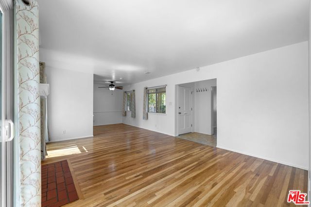 8900 Amigo Avenue, Northridge, CA 91324