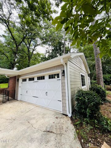 120 Dundee Road, Fayetteville, NC 28303
