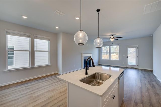 332 Bedford Trace, Conyers, GA 30094