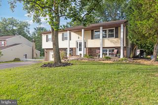 515 COLONY DR, Collegeville, PA 19426