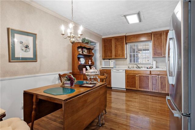 112 Thornwood SW Drive, Rome, GA 30165