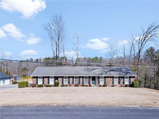 112 Thornwood SW Drive, Rome, GA 30165
