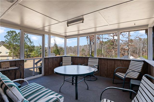 112 Thornwood SW Drive, Rome, GA 30165