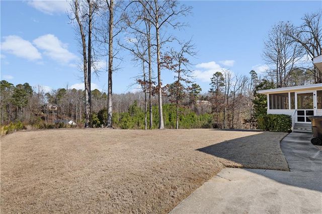 112 Thornwood SW Drive, Rome, GA 30165