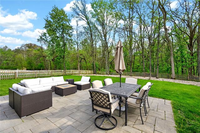 6582 Rosewood Lane, Goshen, OH 45122