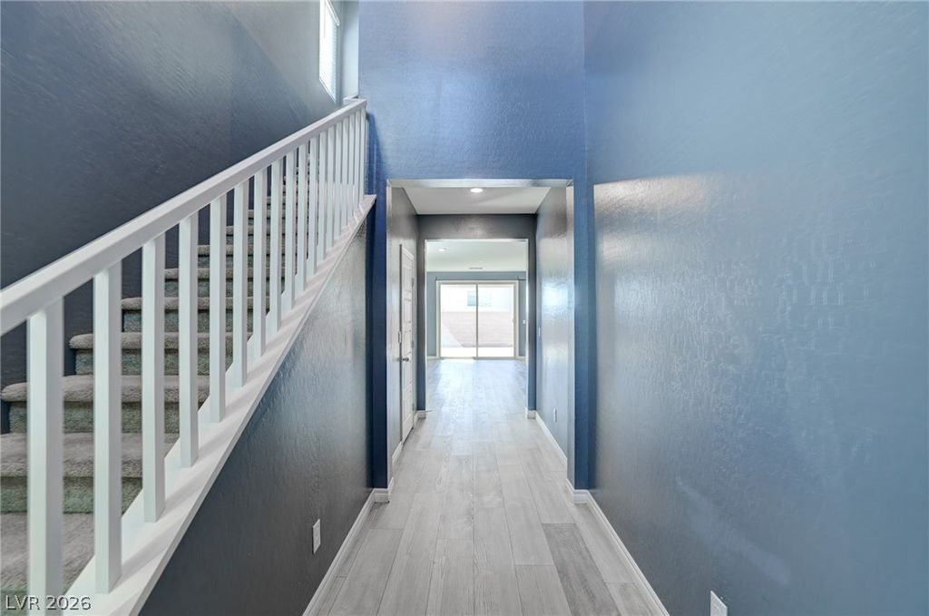 2885 Chalk Mountain Court, Las Vegas, NV 89142 — photo 4