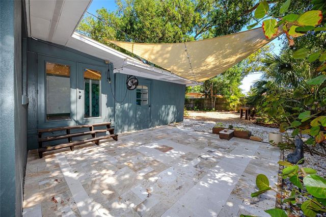 630 JASMINE WAY S, St Petersburg, FL 33705