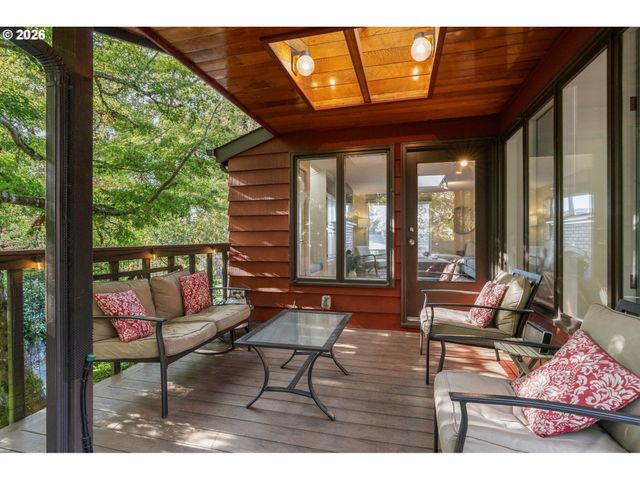 3633 SPRING Blvd, Eugene, OR 97405