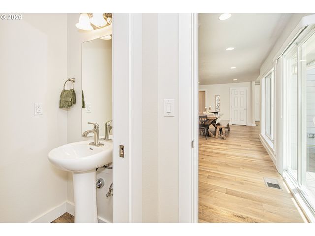 8159 Sw 85TH Ave, Portland, OR 97223