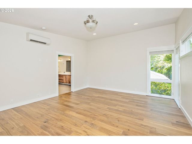 8159 Sw 85TH Ave, Portland, OR 97223