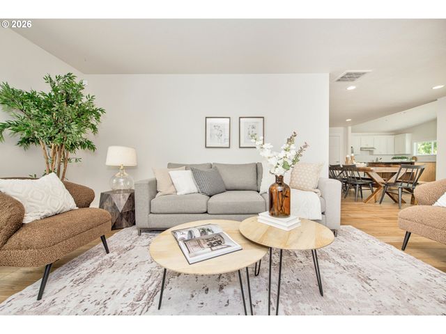 8159 Sw 85TH Ave, Portland, OR 97223