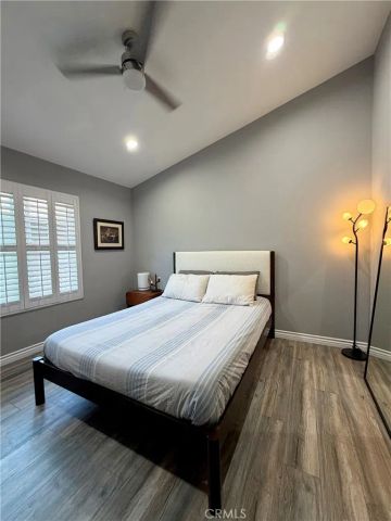 1637 E 5th Street 302, Long Beach, CA 90802