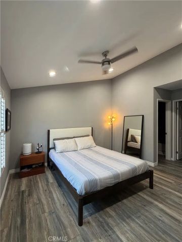1637 E 5th Street 302, Long Beach, CA 90802