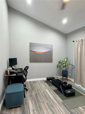 1637 E 5th Street 302, Long Beach, CA 90802