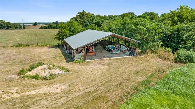 9210 Limekiln Road, Decatur, AR 72722