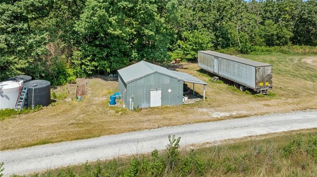 9210 Limekiln Road, Decatur, AR 72722