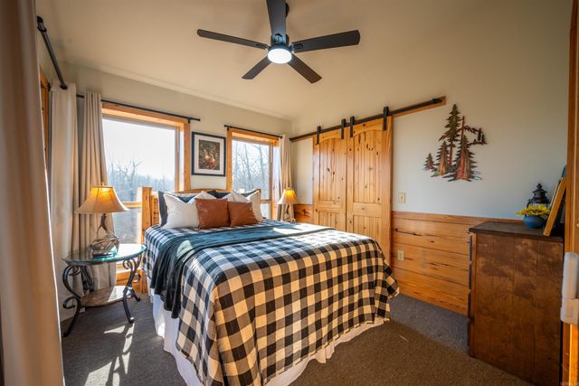 627 Mountain Crest Road, Mountain View, AR 72560