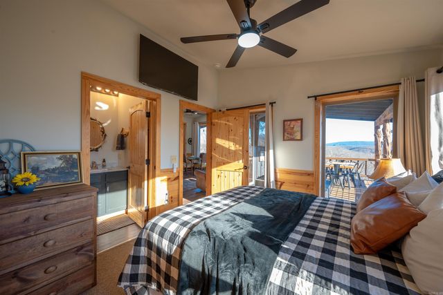 627 Mountain Crest Road, Mountain View, AR 72560