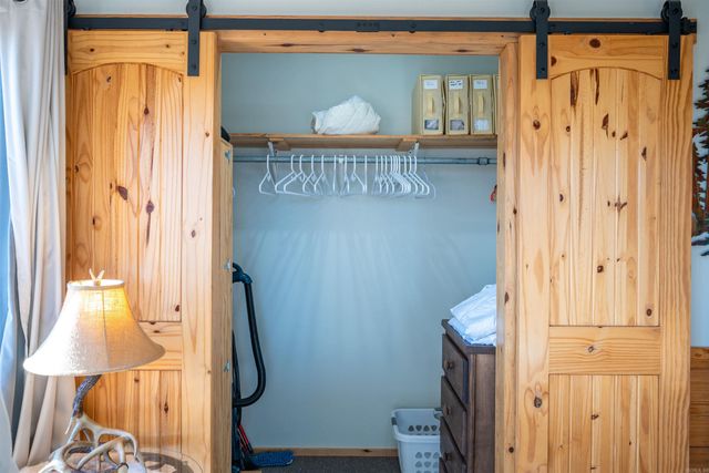 627 Mountain Crest Road, Mountain View, AR 72560