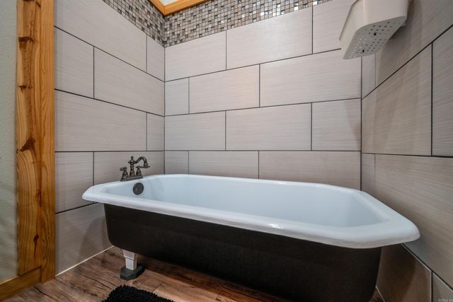 627 Mountain Crest Road, Mountain View, AR 72560