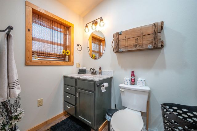 627 Mountain Crest Road, Mountain View, AR 72560